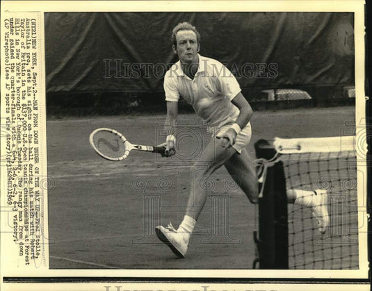 1969 Press Photo Australia's Fred Stolle in tennis match with Robert Taylor- Historic Images