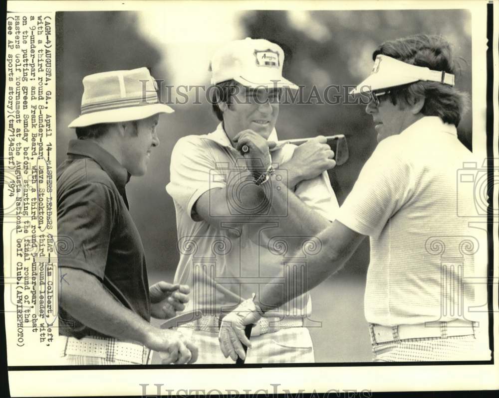 1974 Press Photo Golf Players chat before star of final round- Augusta Masters- Historic Images