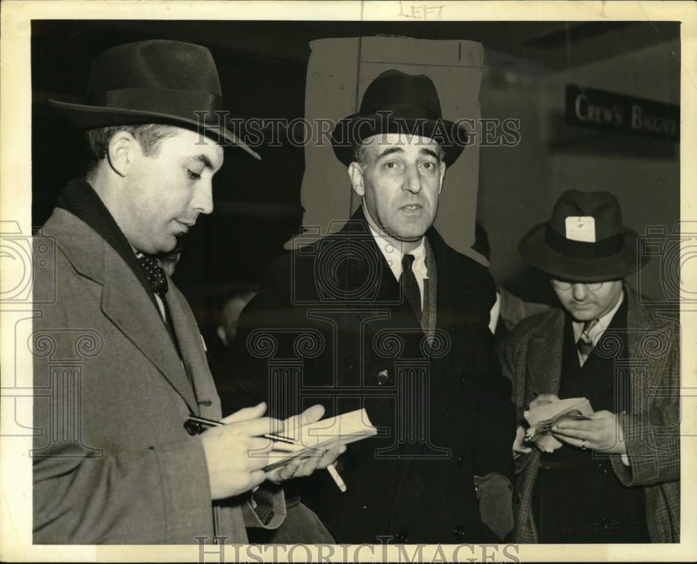 1941 Press Photo Ambassador Laurence Steinhardt arrives in New York from Russia- Historic Images