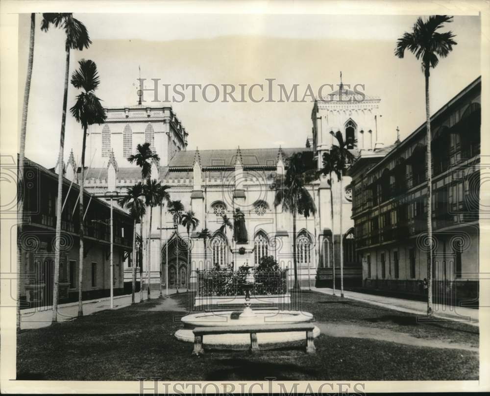 1941 Press Photo Santo Domingo Church in Manila before being bombed & destroyed.