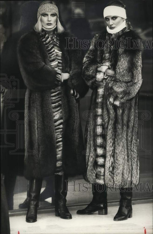 1979 Press Photo Jean-Paul Avizoe fur collection of silver-fox and mink.