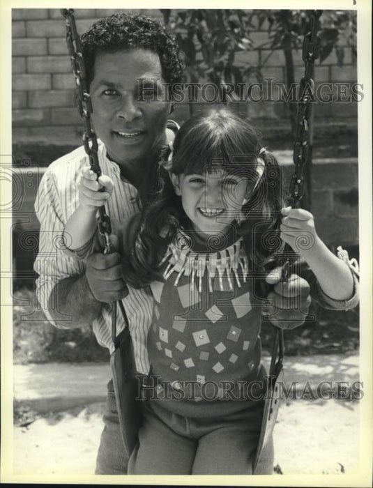 1986 Press Photo Philip Michael Thomas and Jaclyn-Rose Lester in Society's Child- Historic Images