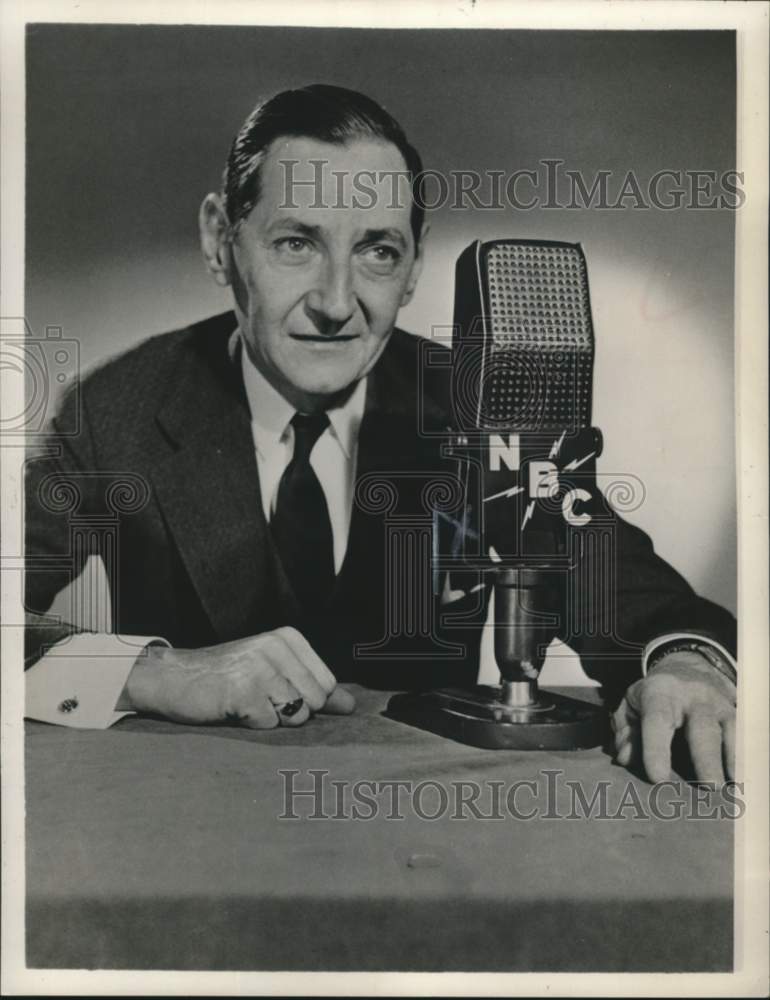 1954 Press Photo Commentator Henry Taylor featured on NBC&#39;s &quot;Your Land or Mine&quot;- Historic Images