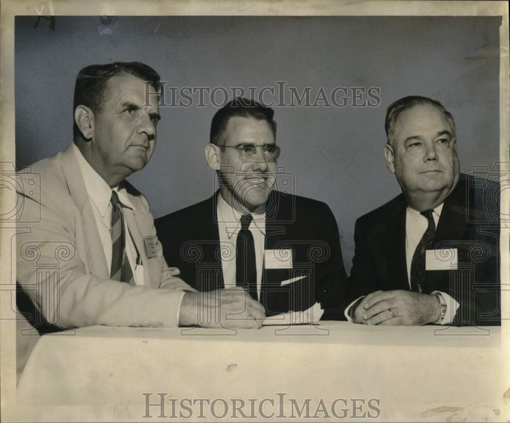 1955 Press Photo National Fisheries meeting participants at Roosevelt Hotel, LA- Historic Images