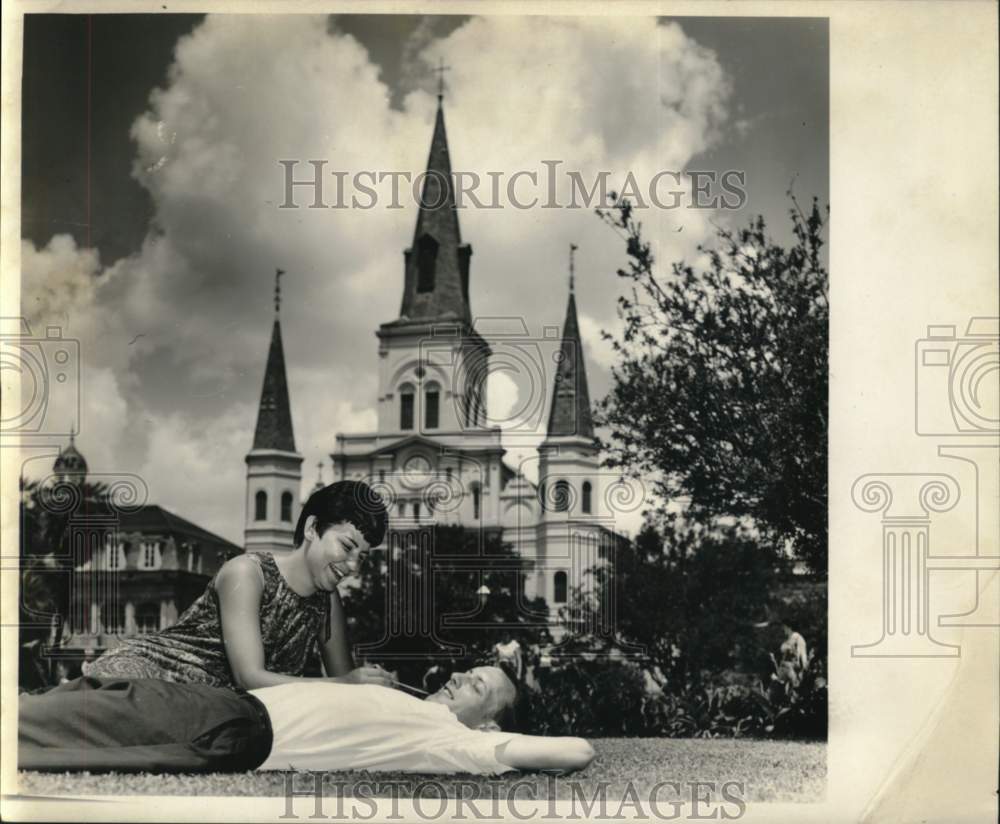 1967 Press Photo Couple enjoy a day in New Orleans during the summer - nox60438- Historic Images