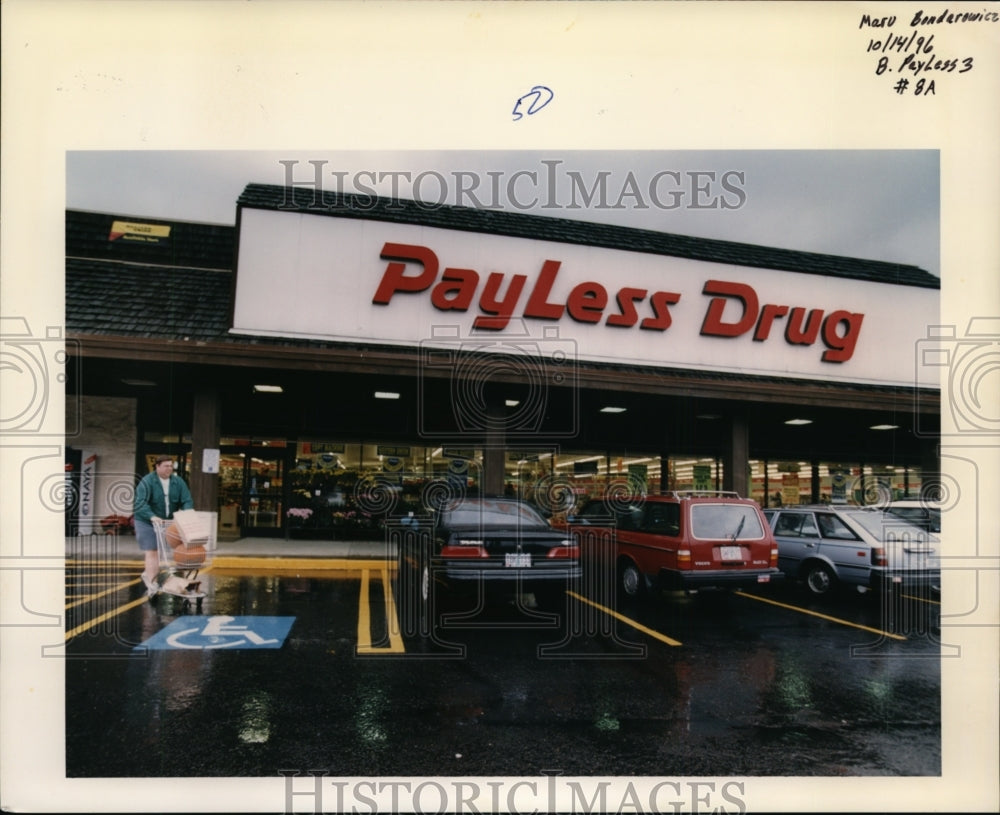 1996 Press Photo Payless Drug Store - orb33820- Historic Images