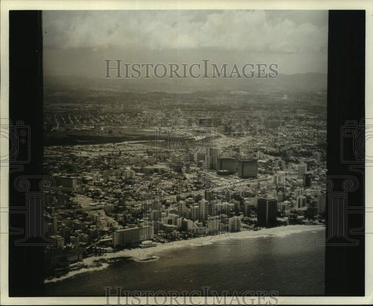1972 Press Photo Aerial view of San Juan, Puerto Rico - pia01045- Historic Images