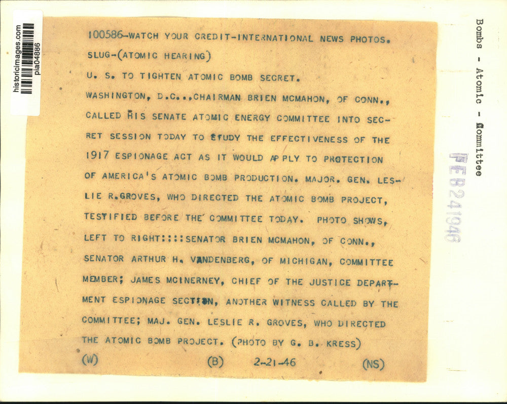 1946 Press Photo Members of Senate Atomic Energy Committee at meeting in DC