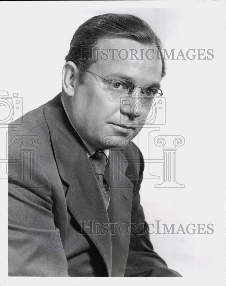 1952 Press Photo NBC television-radio manager William R. McAndrew - pia10387- Historic Images