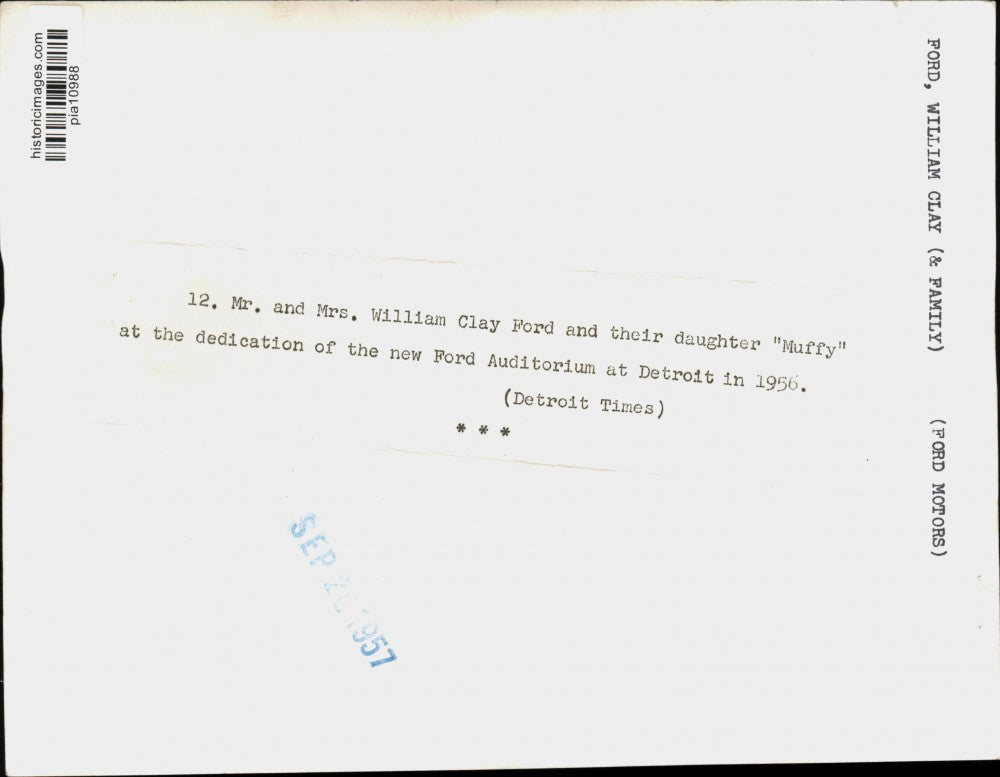 1956 Press Photo Executive William C. Ford, wife & daughter Muffy in Detroit