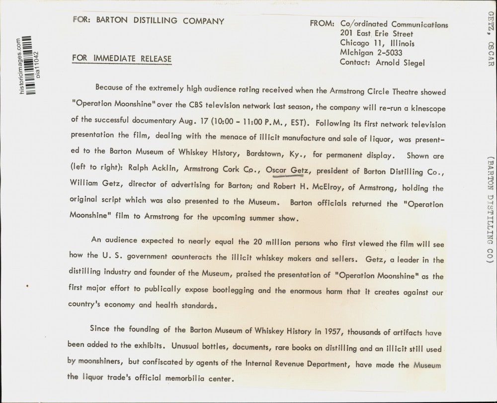 Press Photo "Operation Moonshine" film presented to KY Museum of Whiskey History