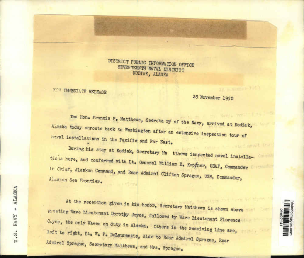 1950 Press Photo Navy Secretary Francis P. Matthews & others, Kodiak, Alaska