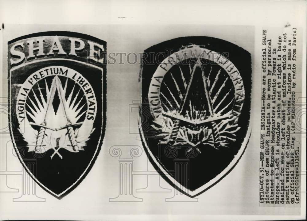 1951 Press Photo Supreme Headquarters Allied Powers Europe insignias - pim07089