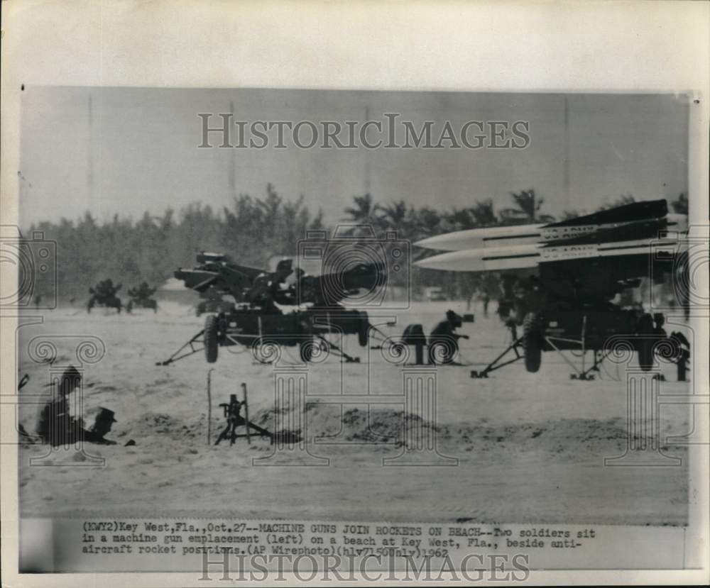 1962 Press Photo Troops man machine gun during military training in Key West, FL- Historic Images