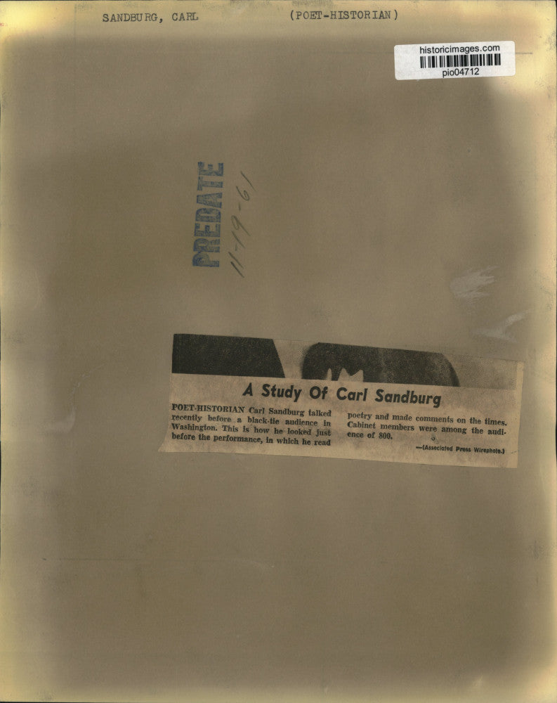 1961 Press Photo Poet Carl Sandburg In Washington, D.C. For His Black-Tie Talks