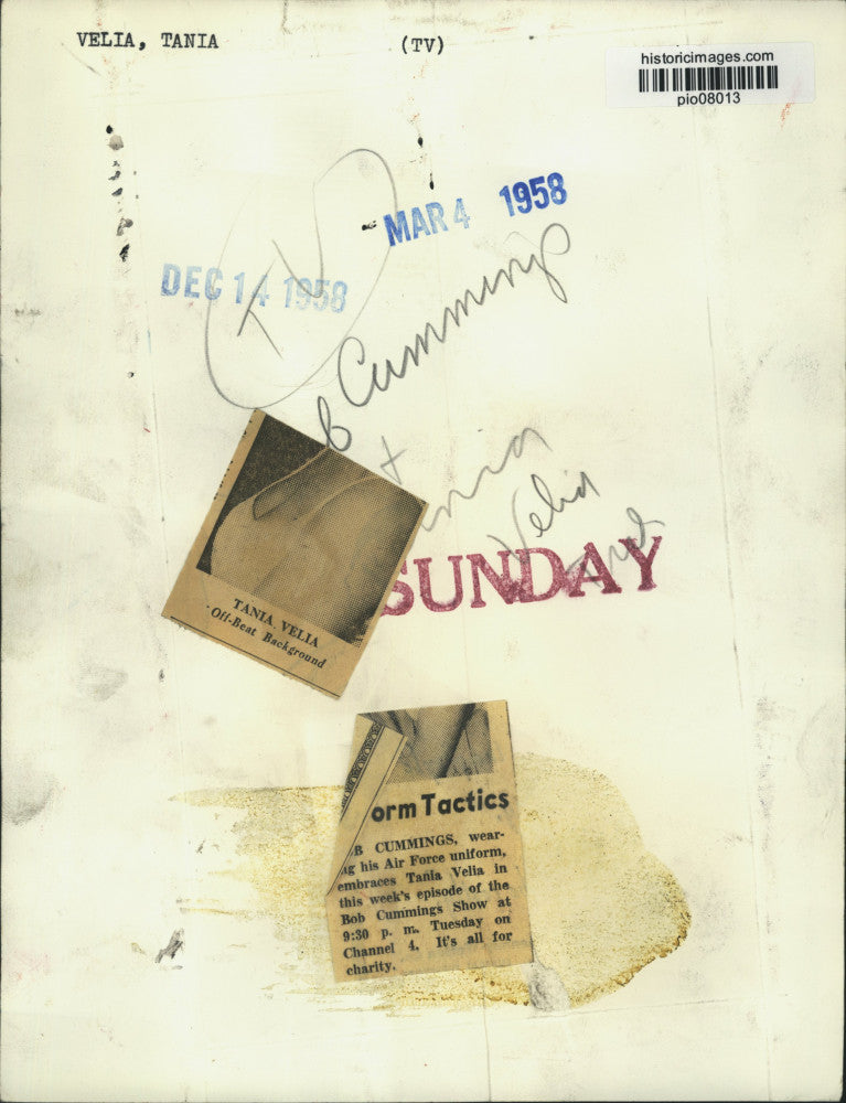 1958 Press Photo Actor Bob Cummings & Tania Velia, "Bob Cummings Show"