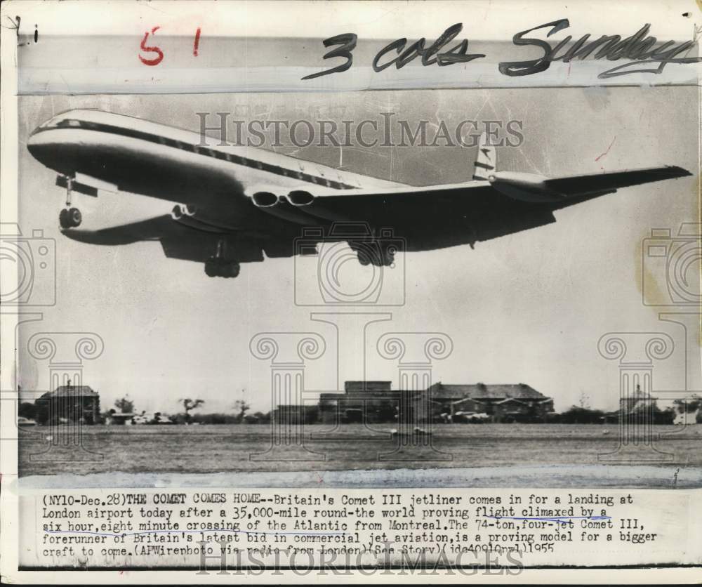 1955 Press Photo British Comet III jetliner landing at London airport
