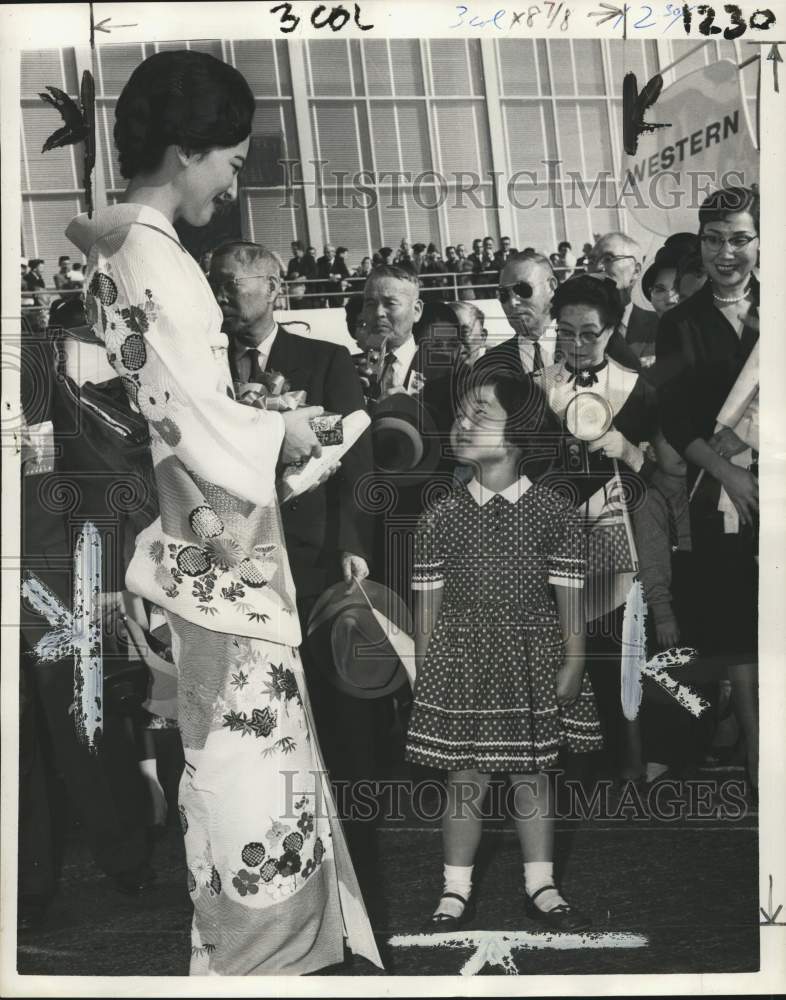 1960 Press Photo Crown Princess Michiko of Japan on visit to Seattle, Washington- Historic Images