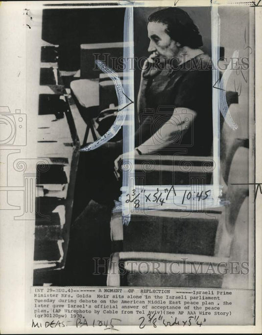 1970 Press Photo Israeli Prime Minister Golda Meir sits along in Parliament- Historic Images