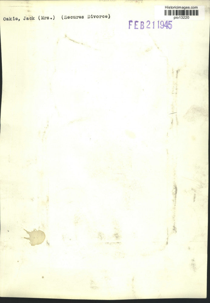 1945 Press Photo Comedian's wife Venita Oakie after divorce trial in California