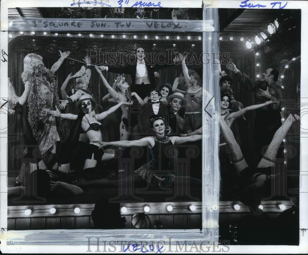 1972 Press Photo Actors star in scene from "Cabaret" - pio31185- Historic Images