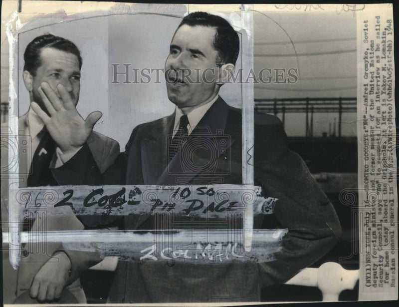 Load image into Gallery viewer, 1948 Press Photo Russian Diplomat Andrei Gromyko &amp; Yakov Lomakin interviewed, NY
