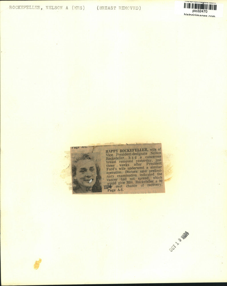 1974 Press Photo New York Governor Rockefeller's Wife Happy - pio32470