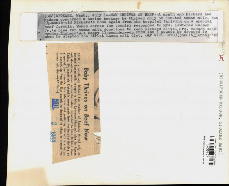 Load image into Gallery viewer, 1968 Press Photo Infant Richard Lee Madson in Spokane, Washington - pio35107
