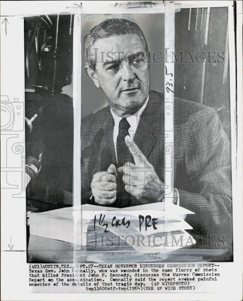 Load image into Gallery viewer, 1964 Press Photo Governor John Connally discusses JFK assassination report in TX
