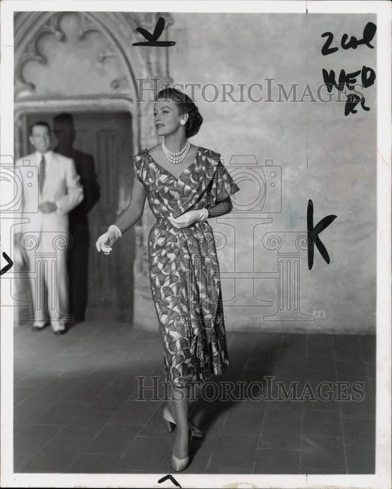 1952 Press Photo Woman models a "From Adele Simpson" dress - pio37165