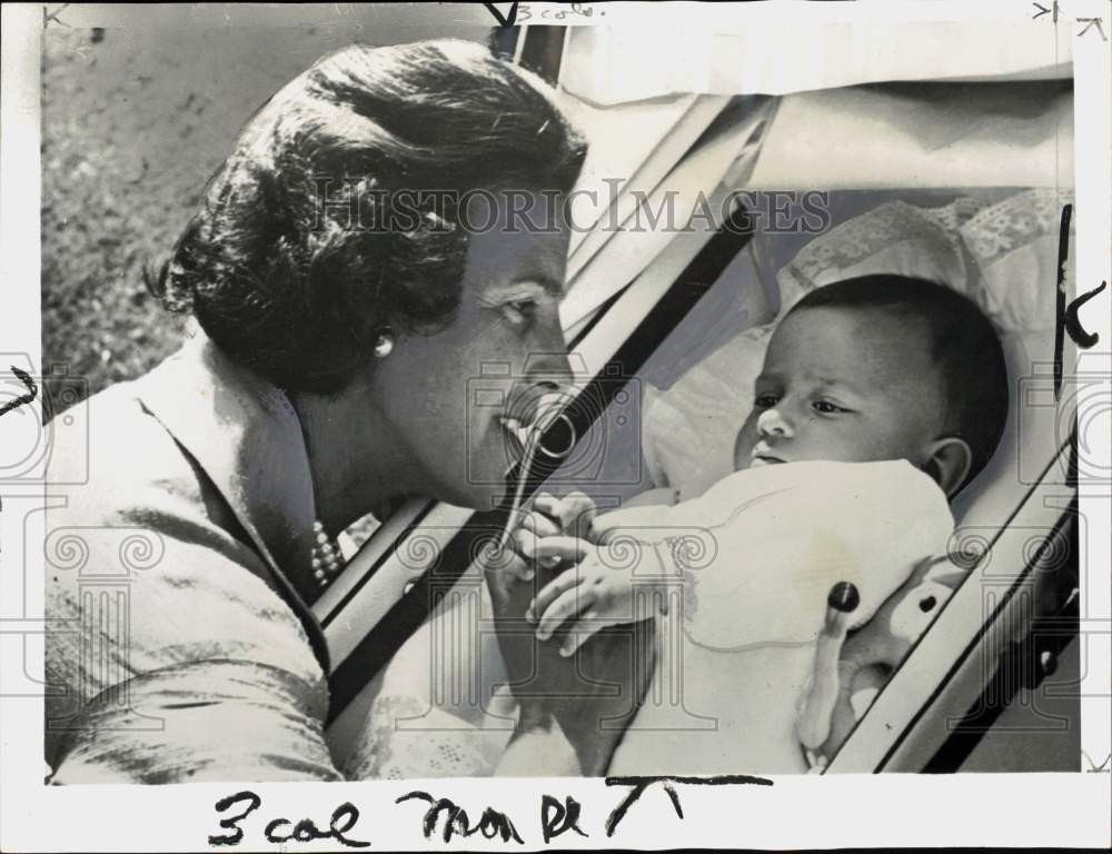 1957 Press Photo Princess Liliane & baby Princess Maria Esmeralda in Brussels