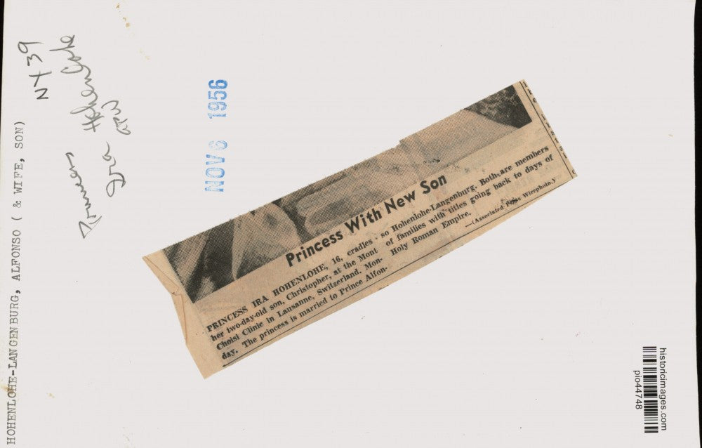 1956 Press Photo Princess Ira Hohenlohe with son at Mont Choisi Clinic, Lausanne