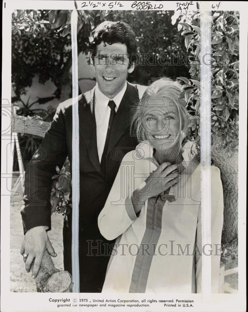 1973 Press Photo Elliott Gould and Nina van Pallandt star in &quot;The Long Goodbye&quot;- Historic Images