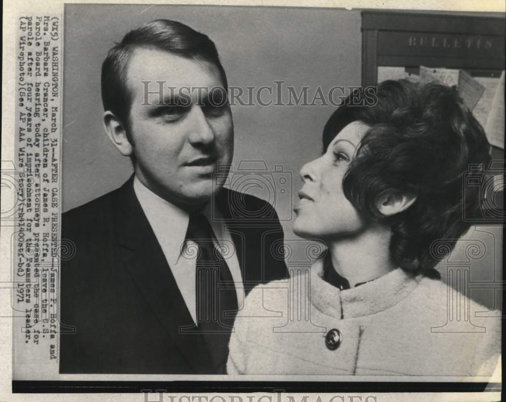 1971 Press Photo James R. Hoffa&#39;s kids James P. Hoffa &amp; Mrs. Barbara Crancer, DC