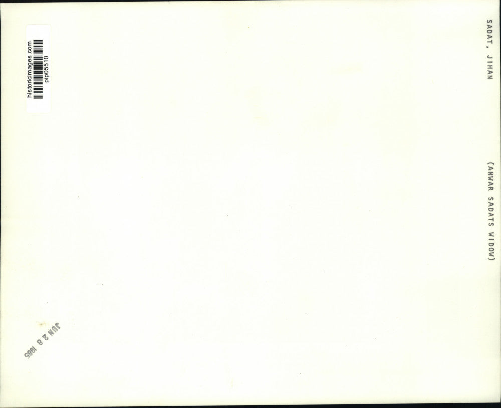 1985 Press Photo Jihan Sadat in Georgetown - pip05510