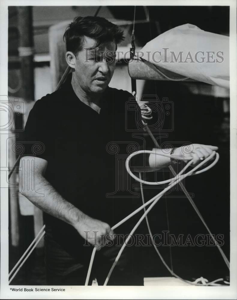 1968 Press Photo Astronaut Walter Schirra in Galveston Bay - pip08661