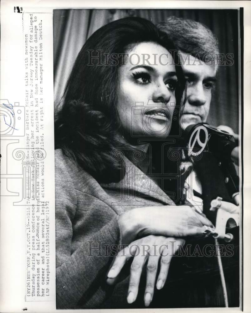 1972 Press Photo Singer Barbara McNair During Press Conference in New York- Historic Images