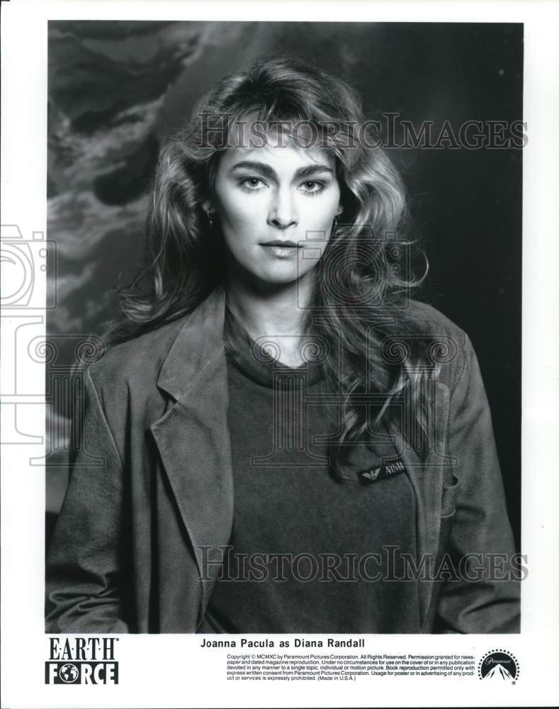 1990 Press Photo Actress Joanna Pacula as Diana Randall in &quot;E.A.R.T.H. Force&quot;- Historic Images