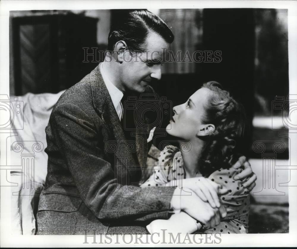 1951 Press Photo Film actors Gordon Harker &amp; Betty Balfour in a movie scene- Historic Images