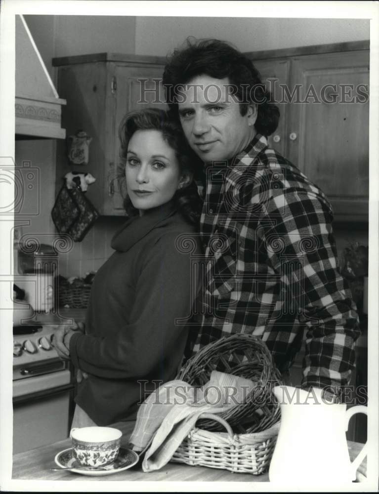 1988 Press Photo Actors Tom Wopat &amp; Season Hubley star on &quot;Blue Skies&quot;- Historic Images