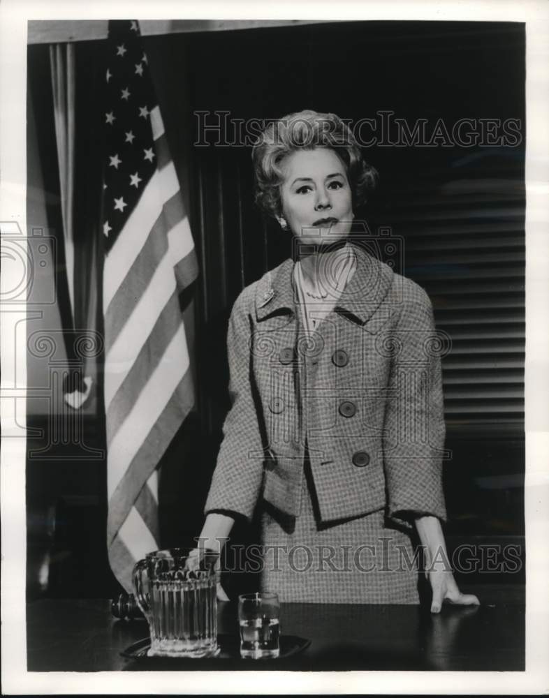 Press Photo Irene Dunne stars in "Go Fight City Hall," on CBS Television.