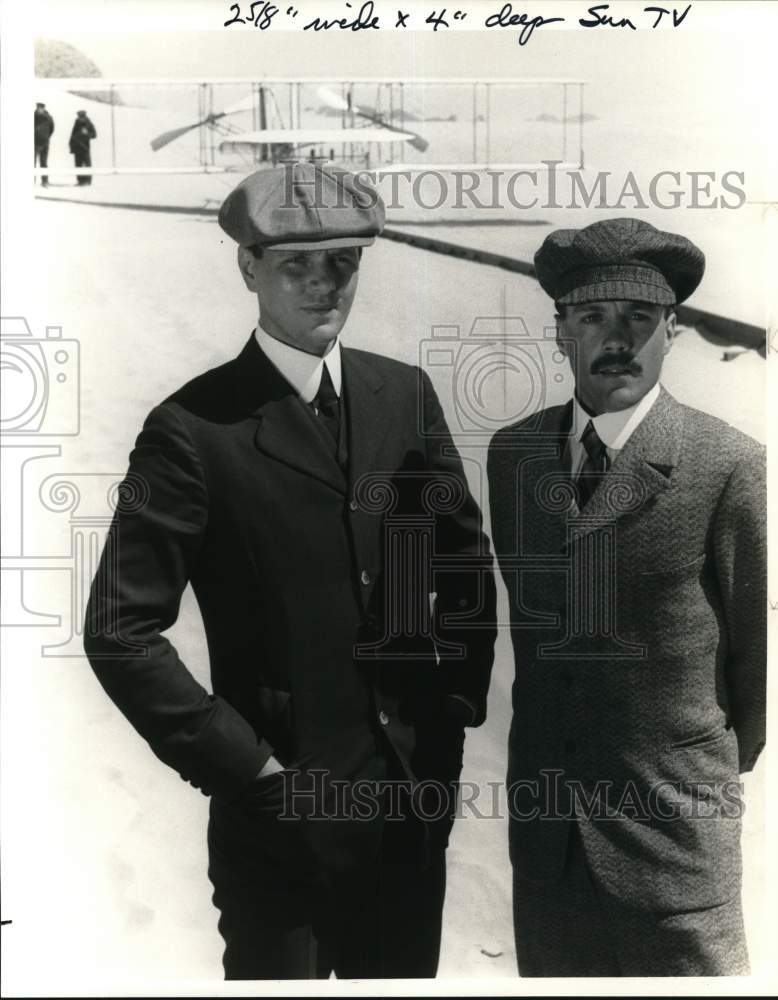 1978 Press Photo David Huffman &amp; Michael Moriarty in &quot;The Winds of Kitty Hawk.&quot;- Historic Images