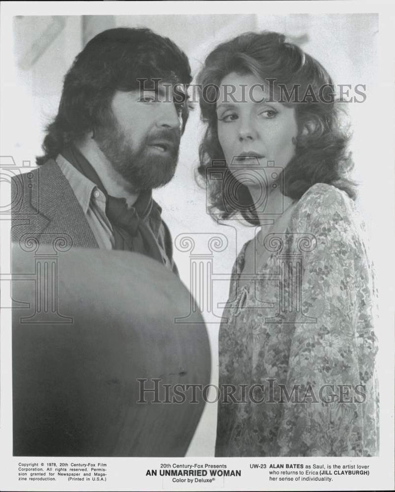 Load image into Gallery viewer, 1978 Press Photo Alan Bates &amp; Jill Clayburgh in "An Unmarried Woman" - pip27399
