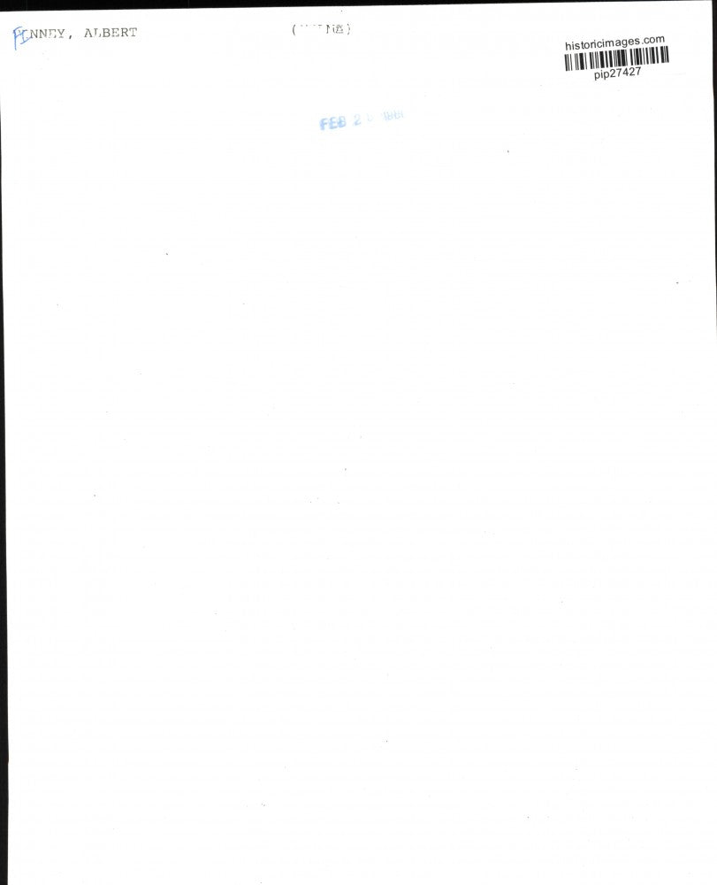 1983 Press Photo Actor Albert Finney in "The Dresser" Film - pip27427