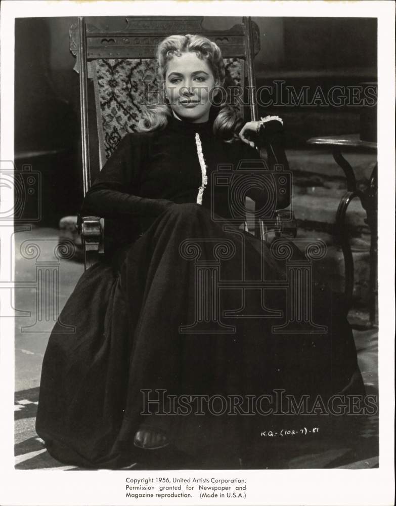 1956 Press Photo Actress Sara Shane in a movie scene - pip33220- Historic Images