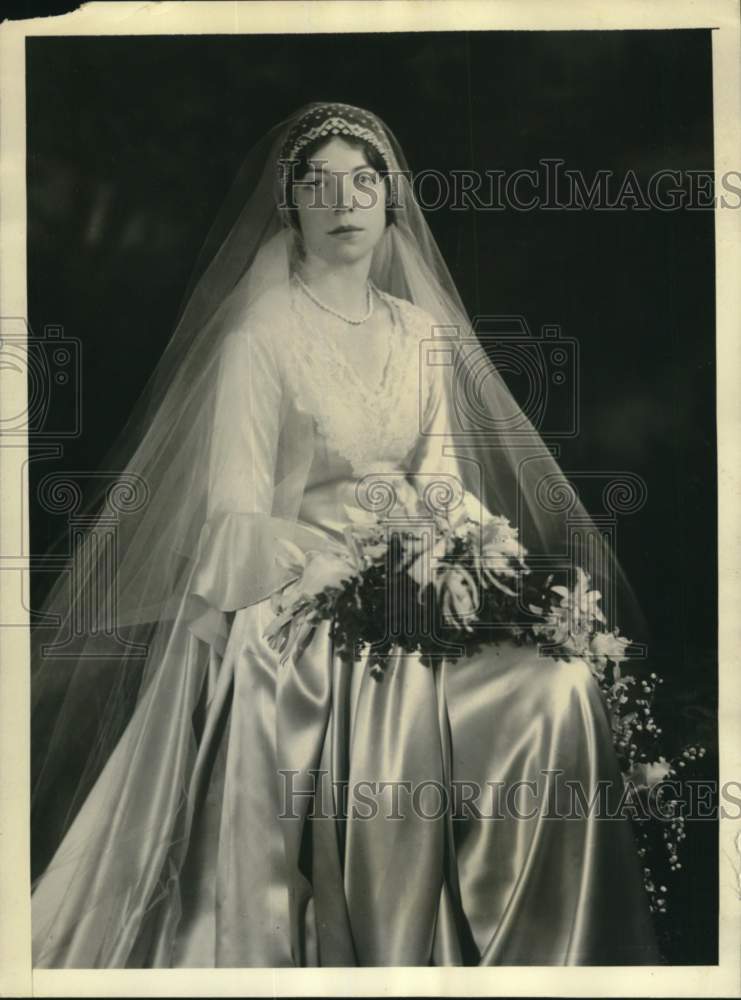 1930 Press Photo Miss Laura Taylor Pope Day - pis00099- Historic Images