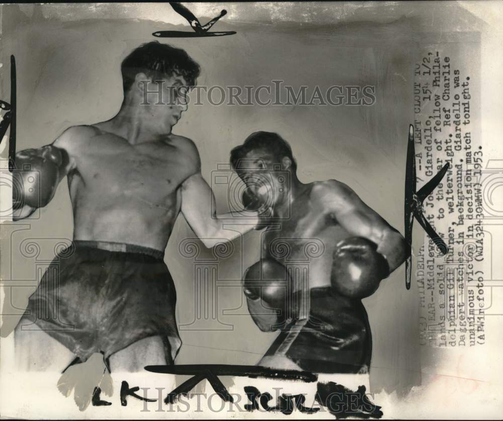 1953 Press Photo Philadelphia Boxer Joe Giardello Lands Blow To Gil Turner- Historic Images