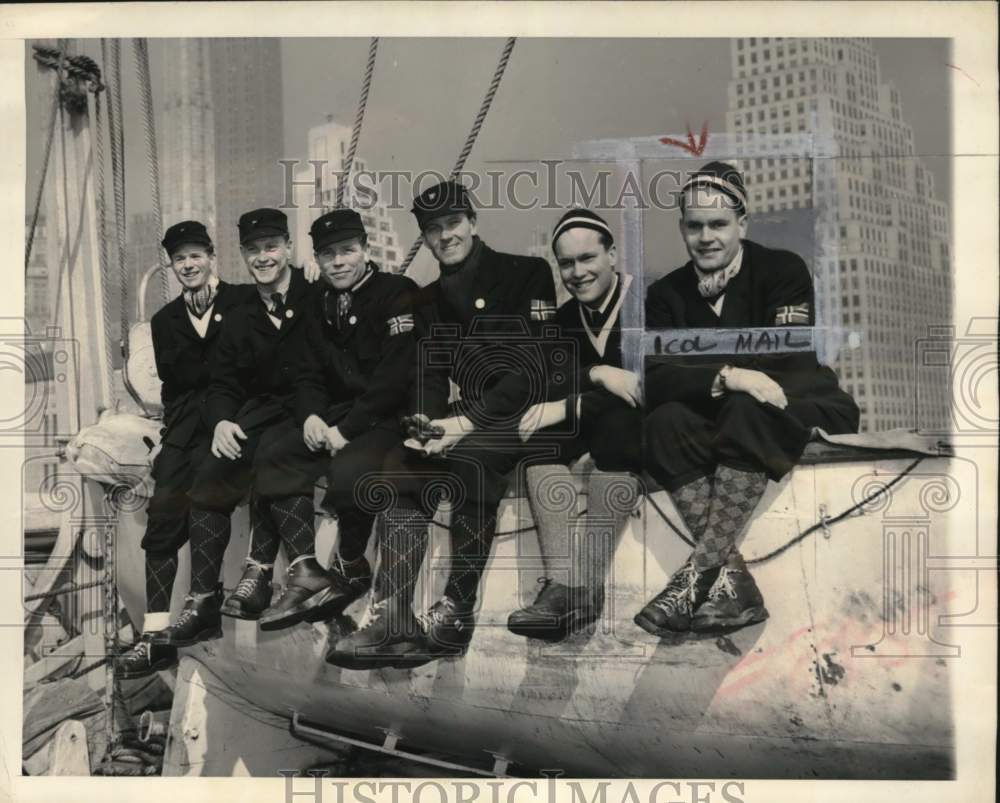 1947 Press Photo Norwegian Ski Team On Lifeboat On Cruise Liner Stavangerfjord- Historic Images