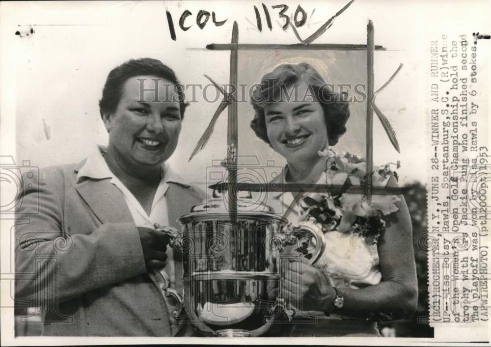 1953 Press Photo Golfers Bitsy Rawls, Jackie Fung, holds trophy, Rochester, NY- Historic Images