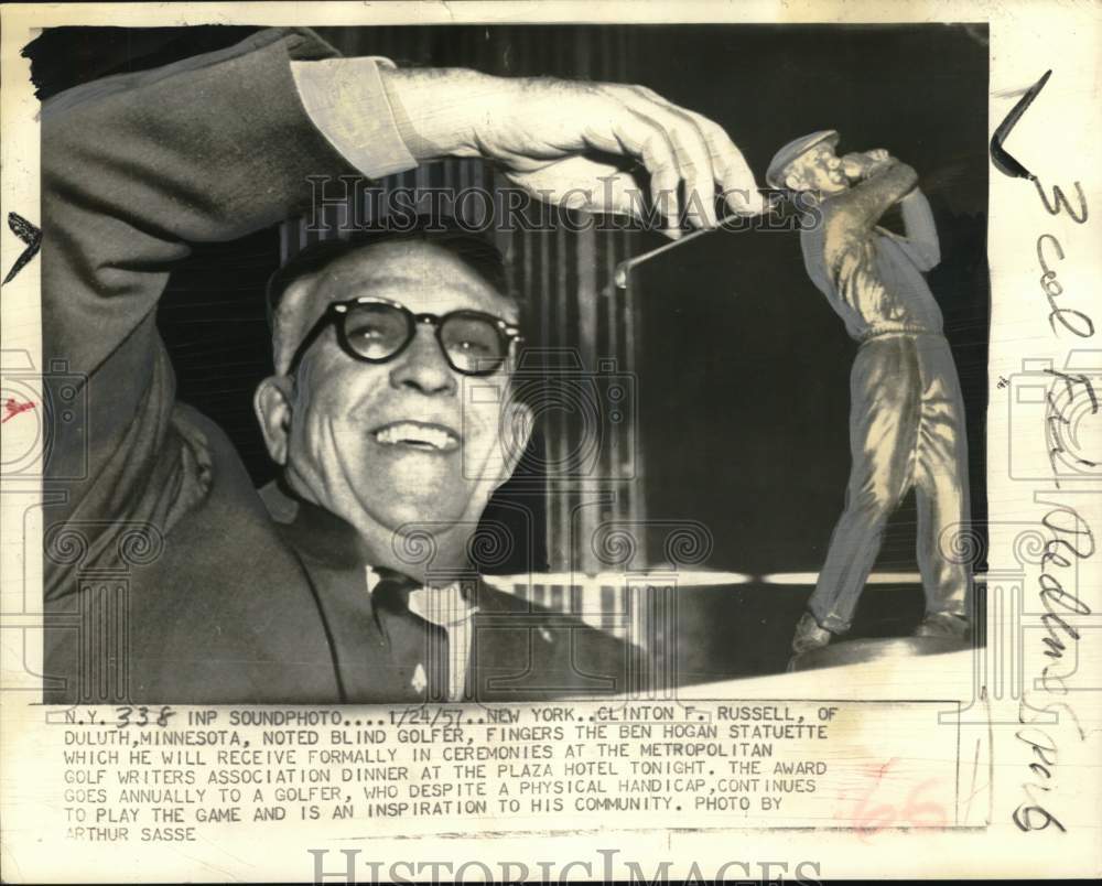 1957 Press Photo Blind golfer Clinton F. Russell receives award, New York- Historic Images